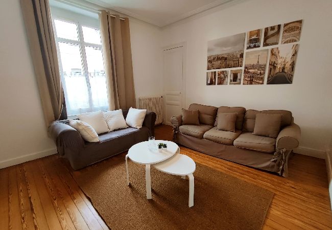 Living room, sofas, 3-seater