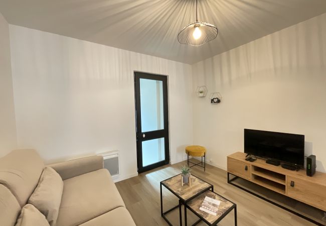 Apartment in Le Mans - Eichthal RDC - Duplex - Proche gare - 2/3p Apartment in Le Mans - Eichthal RDC - Duplex - Proche gare - 2/3p