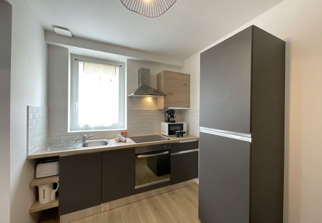 Apartment in Le Mans - Eichthal RDC - Duplex - Proche gare - 2/3p Apartment in Le Mans - Eichthal RDC - Duplex - Proche gare - 2/3p