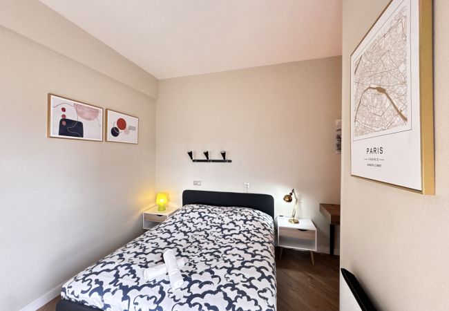 Studio in Le Mans - Le Boléro - Proche Centre - 2p Studio in Le Mans - Le Boléro - Proche Centre - 2p