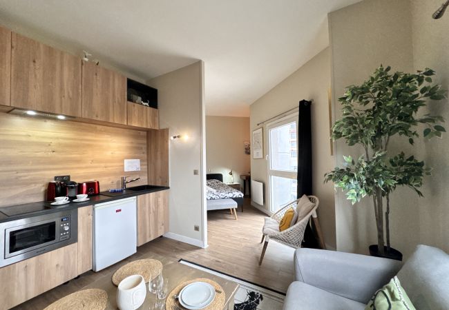 Studio in Le Mans - Le Boléro - Proche Centre - 2p Studio in Le Mans - Le Boléro - Proche Centre - 2p