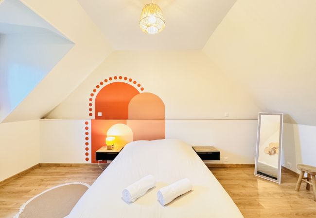 House in Thorigné-sur-Dué - Le Grand Bricoin - Campagne - Parking -  12 pers House in Thorigné-sur-Dué - Le Grand Bricoin - Campagne - Parking -  12 pers