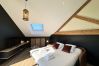 Studio in Le Mans - Une nuit sous les étoiles - Jacuzzi - Vieux Mans - Studio in Le Mans - Une nuit sous les étoiles - Jacuzzi - Vieux Mans -
