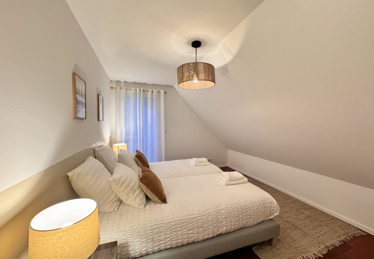 Rent by room in Arnage - Palier Yama - 1er étage - 8 pers - Piscine