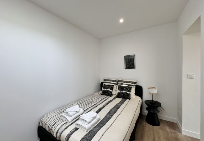 Apartment in Le Mans - Les studios de la gare - Apt 3 - Centre Apartment in Le Mans - Les studios de la gare - Apt 3 - Centre