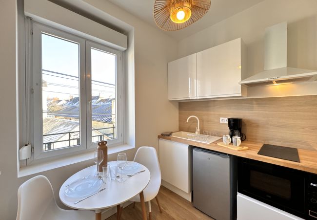 Studio in Le Mans - Les studios de la gare - Apt 4 - Centre Studio in Le Mans - Les studios de la gare - Apt 4 - Centre