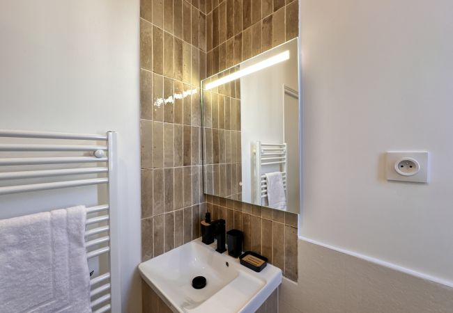 Studio in Le Mans - Les studios de la gare - Apt 4 - Centre Studio in Le Mans - Les studios de la gare - Apt 4 - Centre