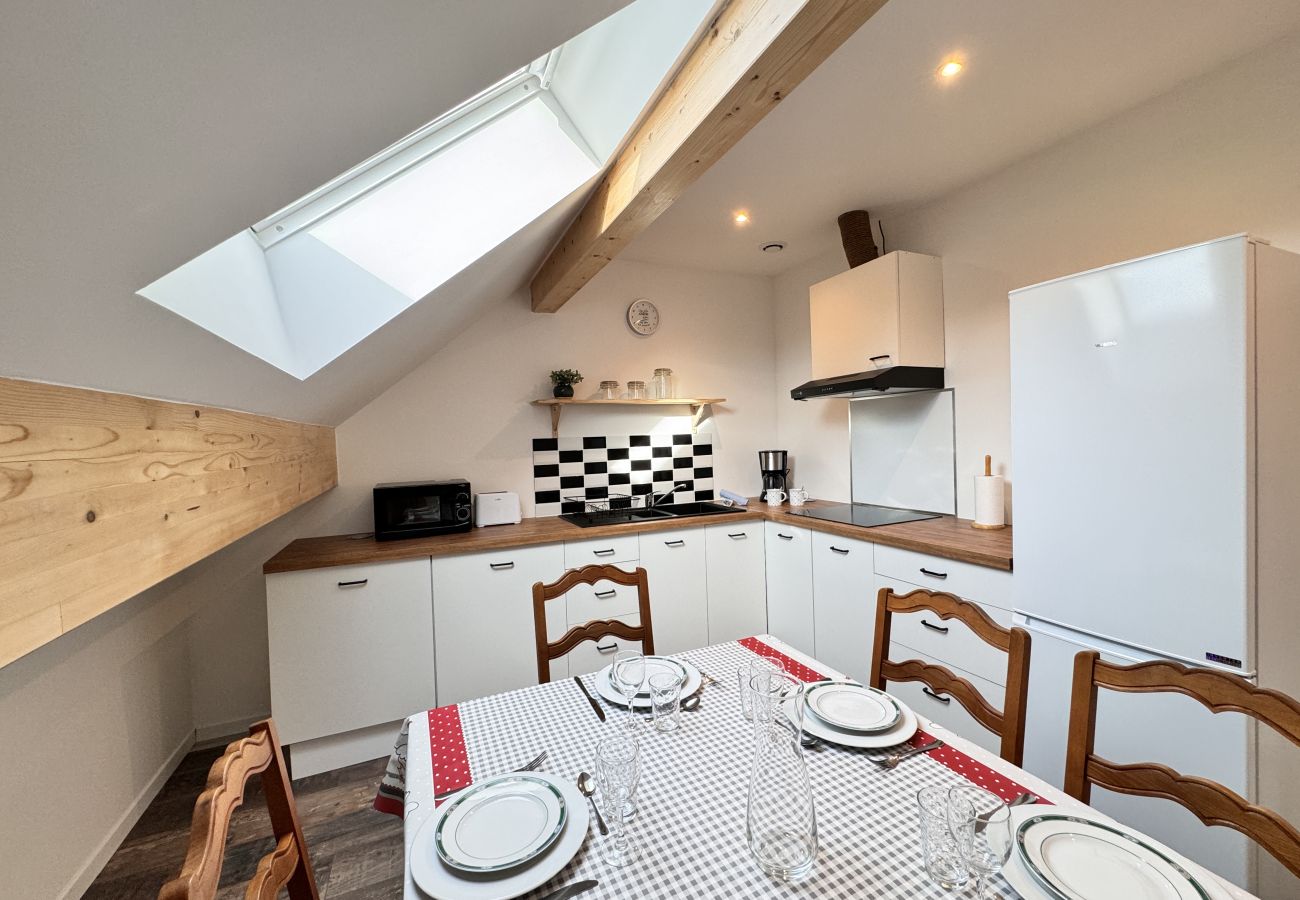 Dining room. 