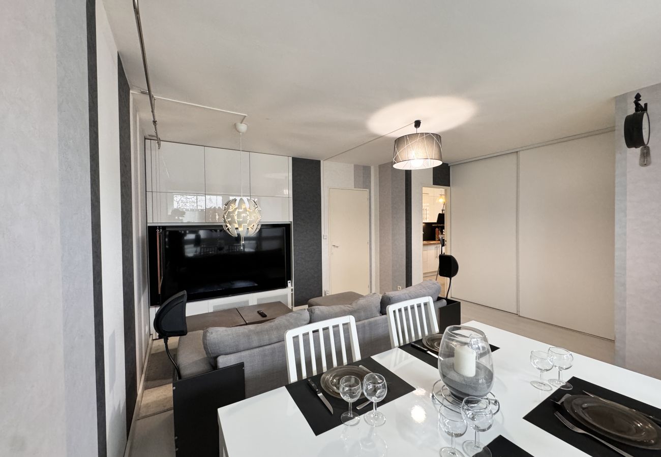 Apartment in Le Mans - L'Artois - Garage - Proche circuit - 4p