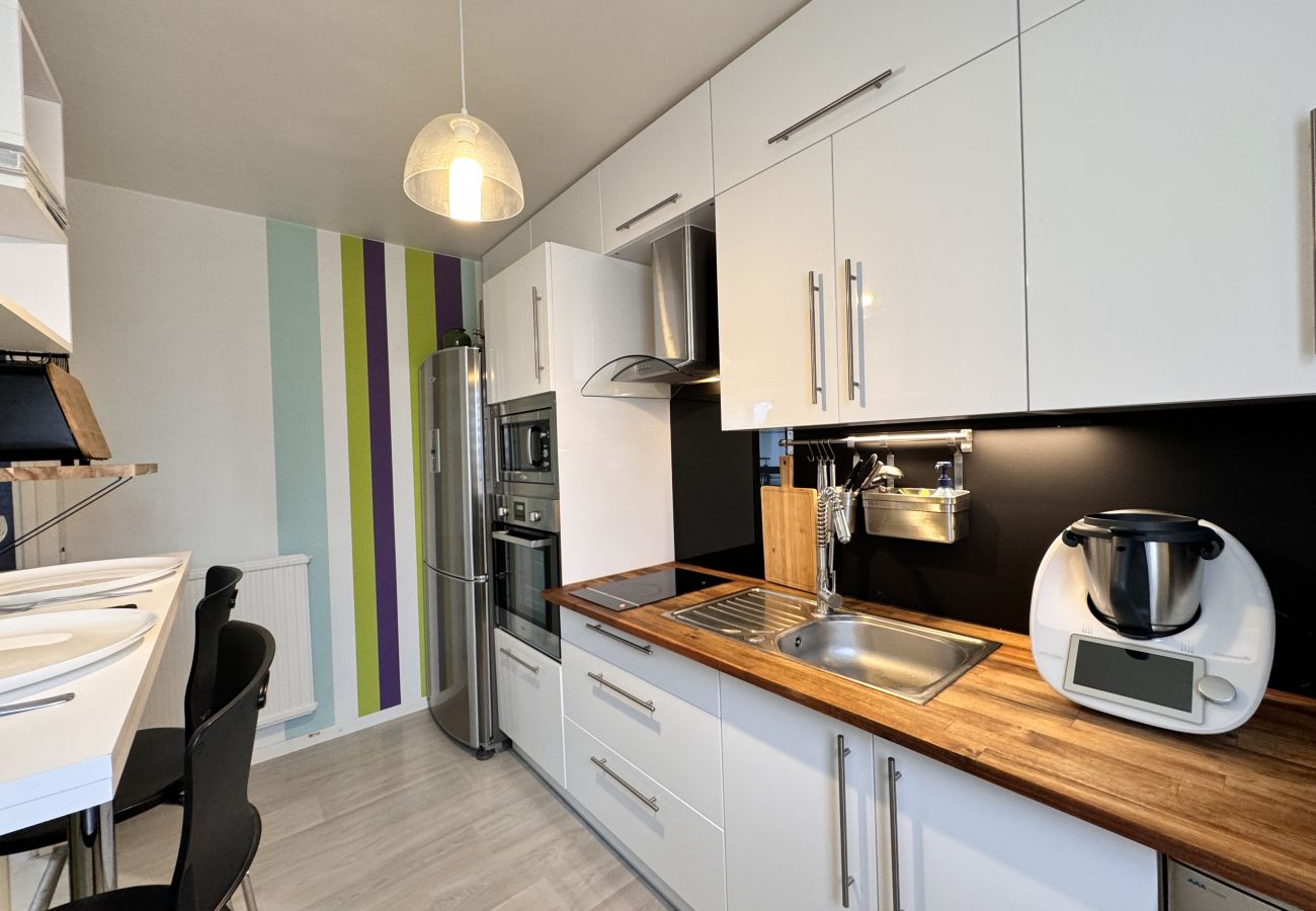 Apartment in Le Mans - L'Artois - Garage - Proche circuit - 4p