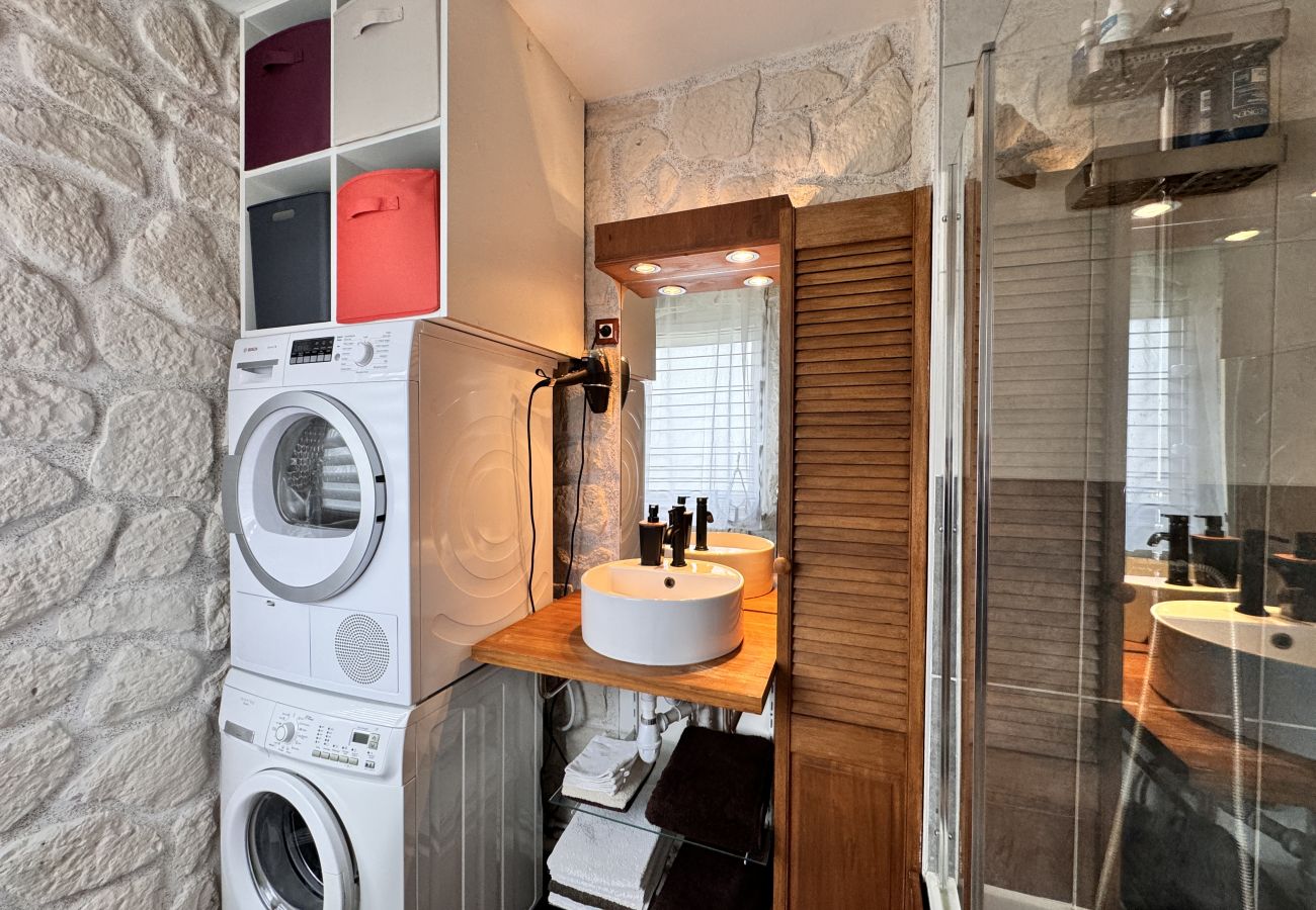 Apartment in Le Mans - L'Artois - Garage - Proche circuit - 4p