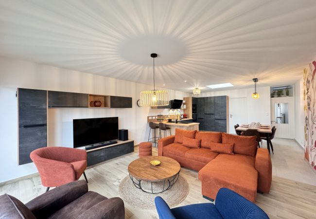 Terraced House in Le Mans - Le Charme - Jardin - Pétanque - Parking - 6p