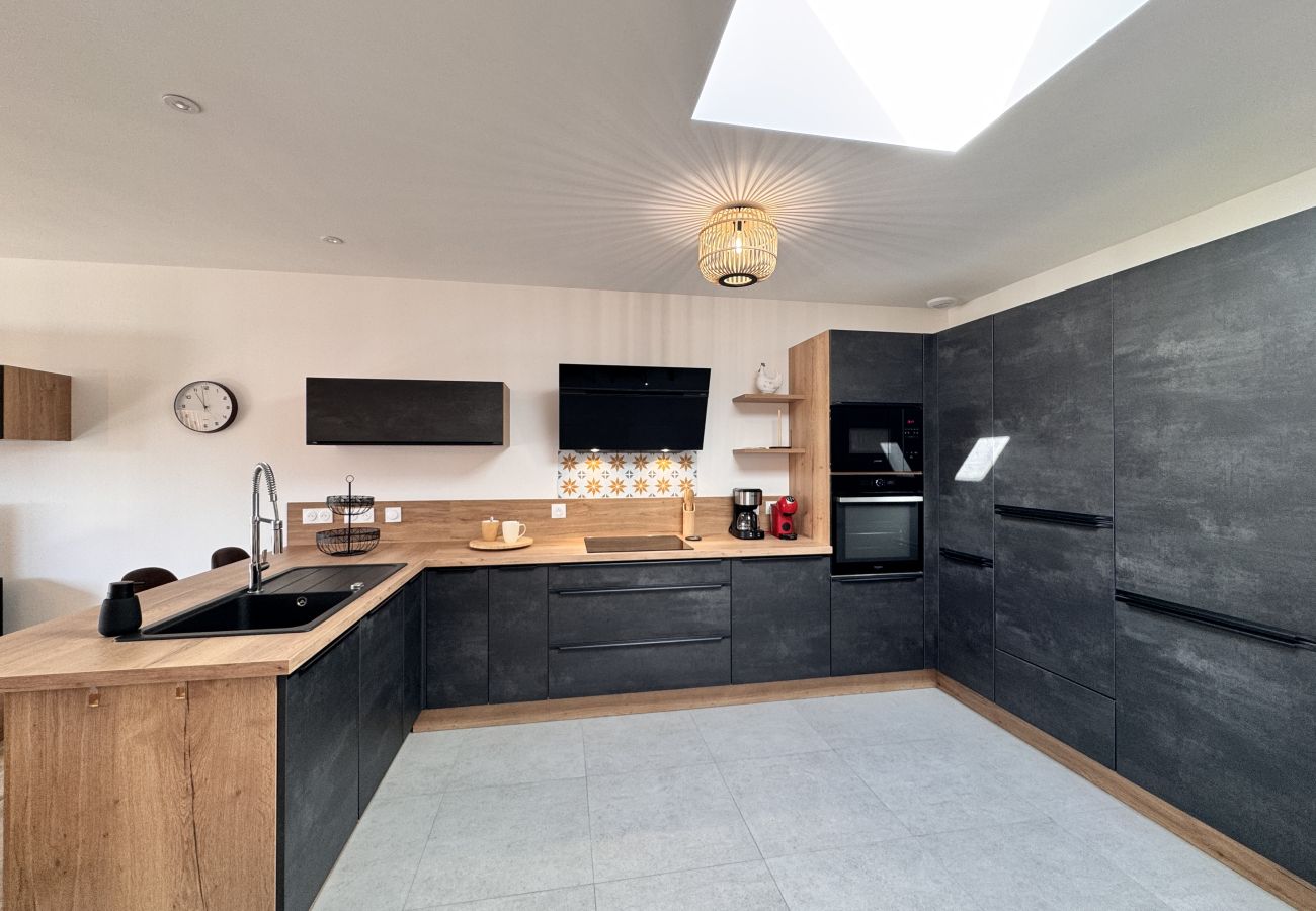 Functional kitchen. 