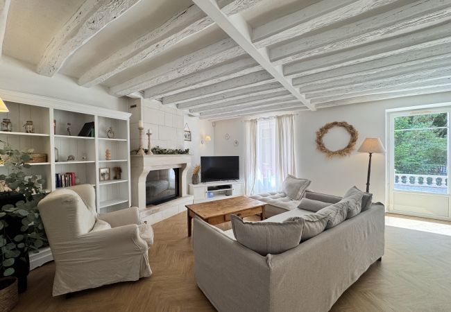 House in Mulsanne - La Belle Escale - Piscine - Jardin - Parking - 8p House in Mulsanne - La Belle Escale - Piscine - Jardin - Parking - 8p