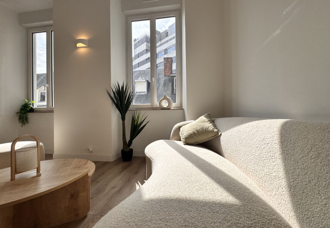 Apartment in Le Mans - La Perle - Place de la République - 2p