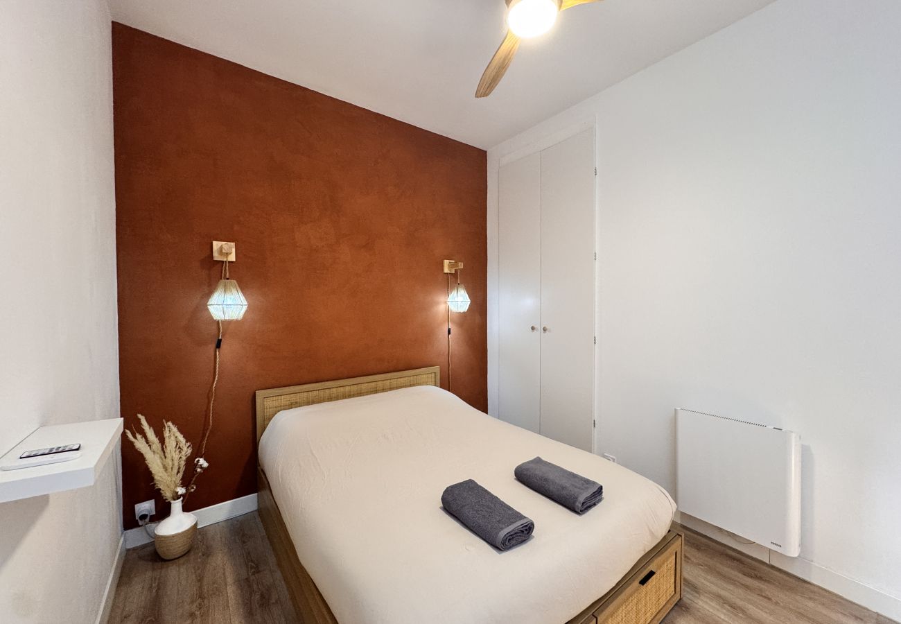 Apartment in Le Mans - La Perle - Place de la République - 2p