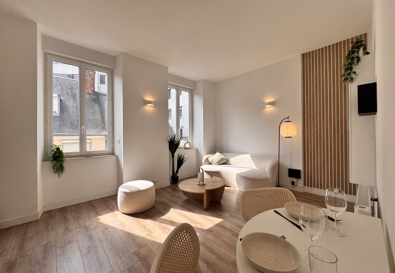Apartment in Le Mans - La Perle - Place de la République - 2p