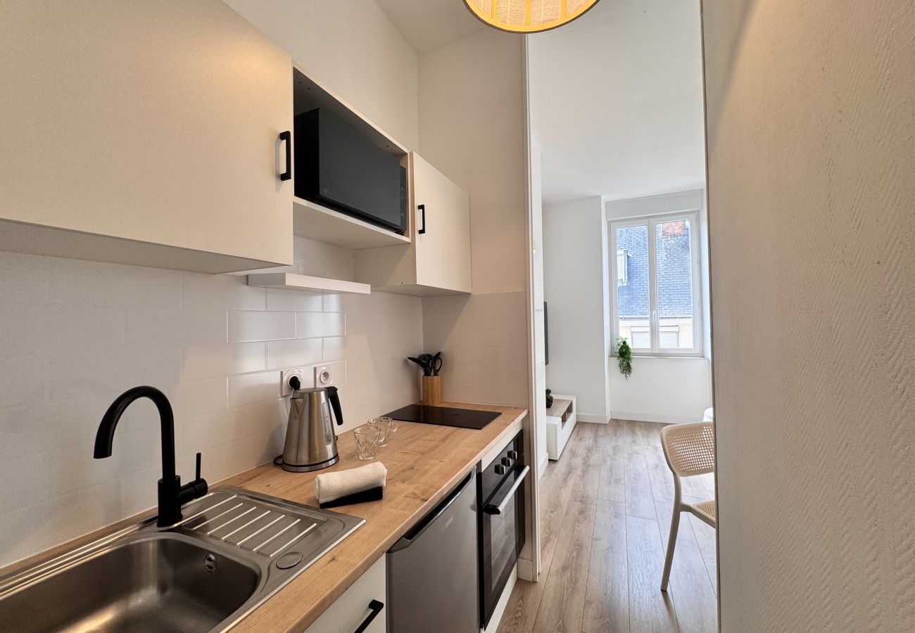 Apartment in Le Mans - La Perle - Place de la République - 2p