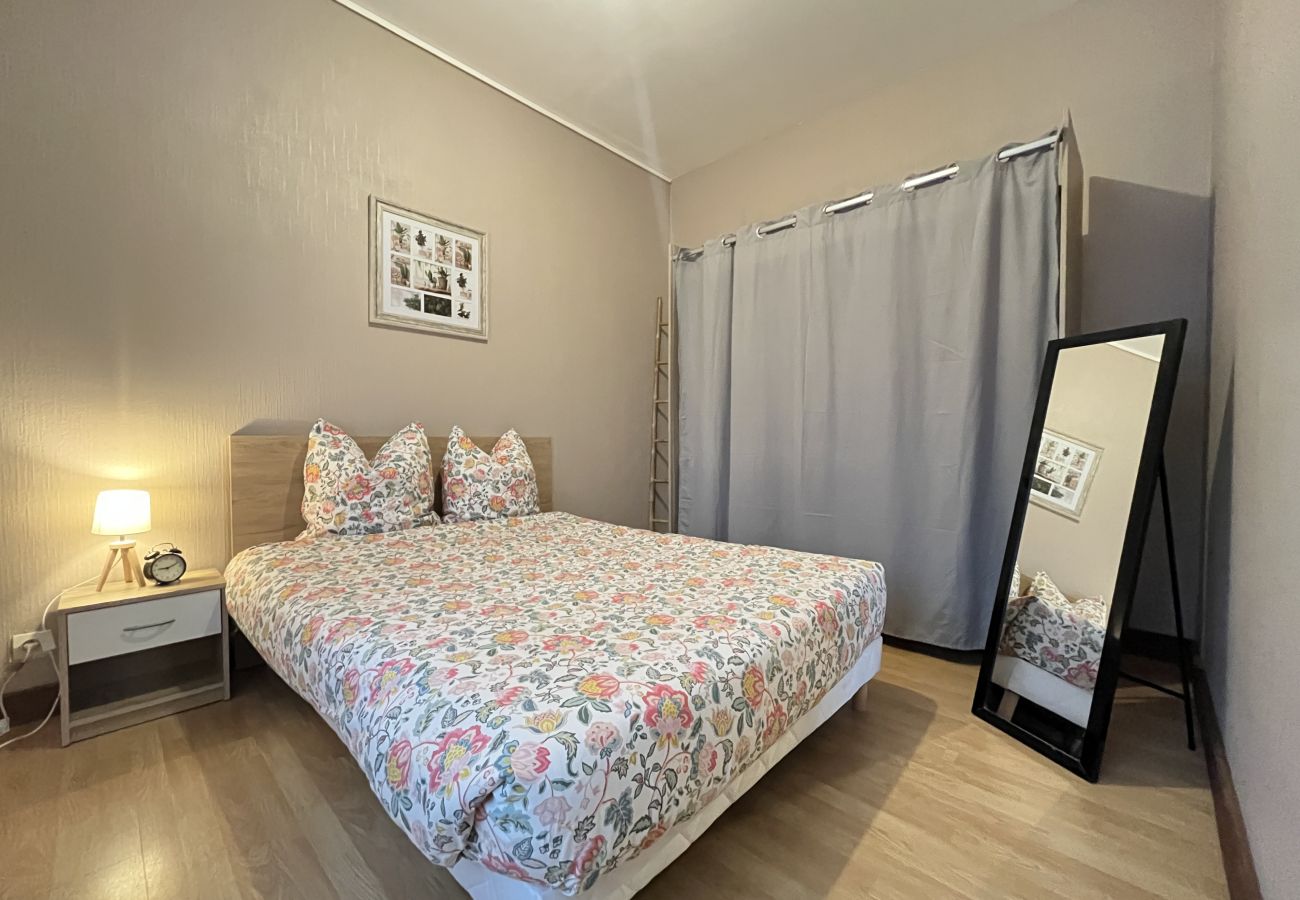 Apartment in Le Mans - Le Lotus - Gare Sud Batignolles - 4 pers