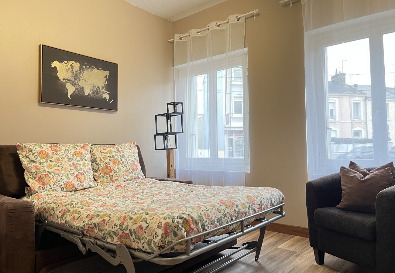 Apartment in Le Mans - Le Lotus - Gare Sud Batignolles - 4 pers