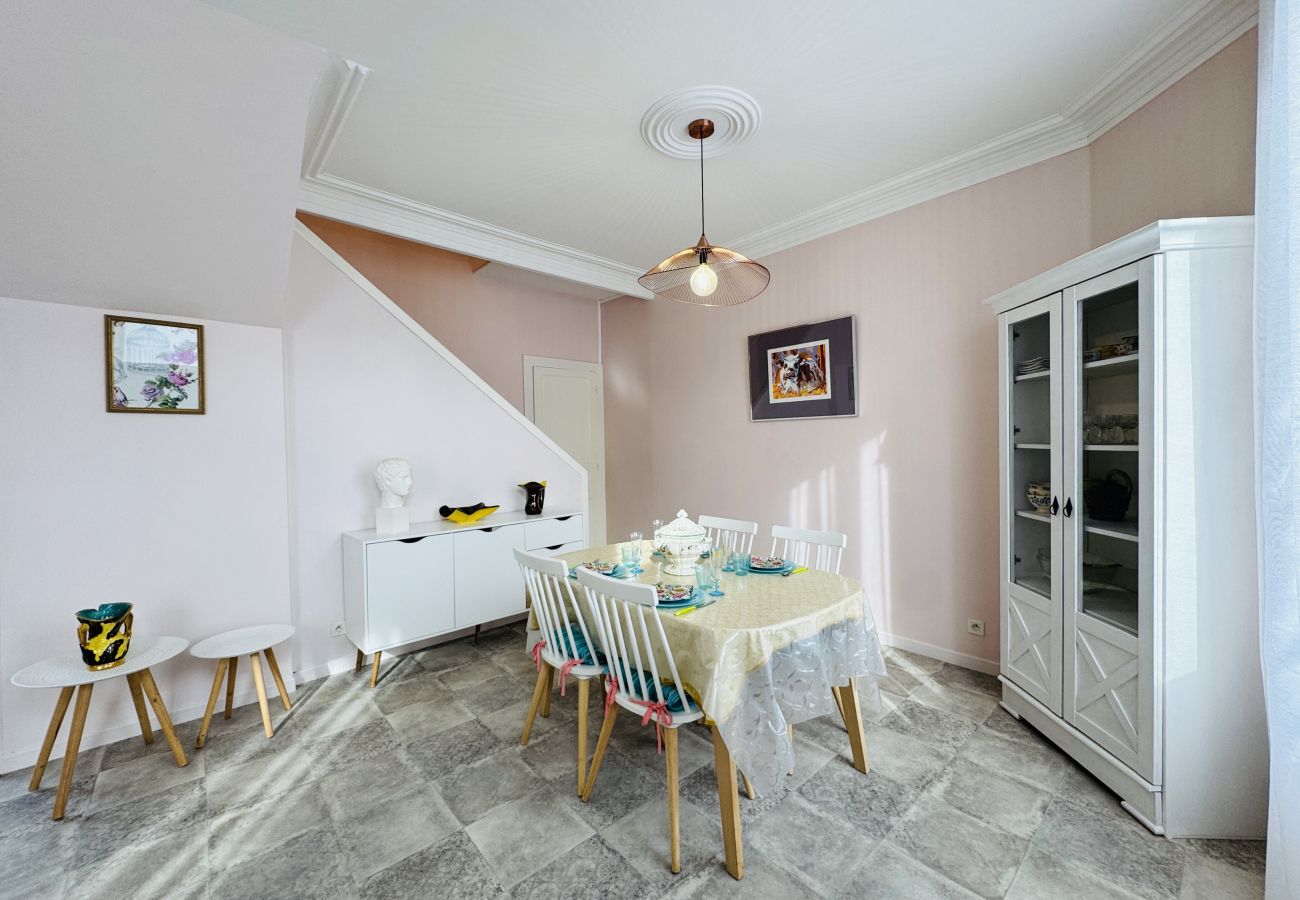 House in Le Mans - La Maison de Mahon - Jaurès - tramway - 4p