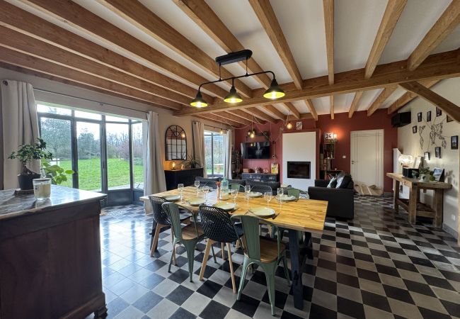 House in La Bazoge - Les Champs de Brice - Campagne - Piscine - 10 pers