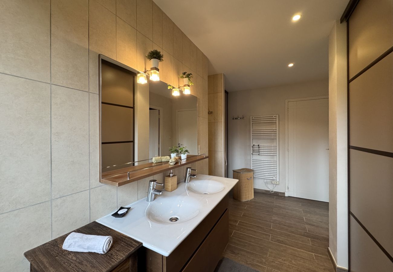 House in La Bazoge - Les Champs de Brice - Campagne - Piscine - 10 pers