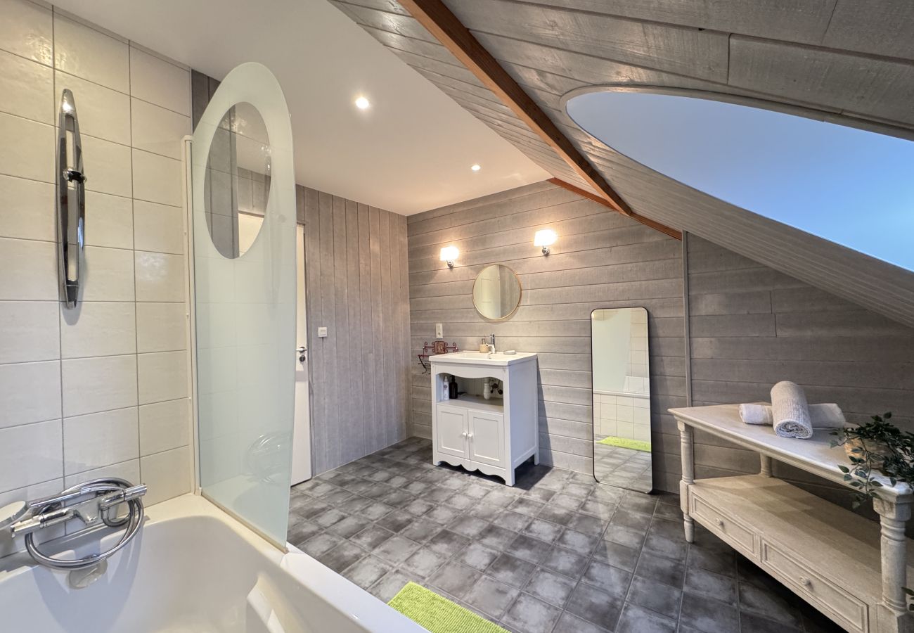 House in La Bazoge - Les Champs de Brice - Campagne - Piscine - 10 pers