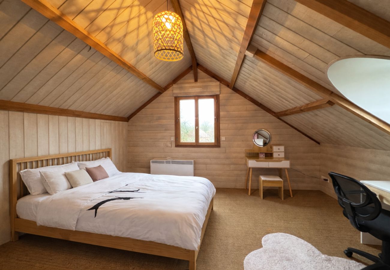 House in La Bazoge - Les Champs de Brice - Campagne - Piscine - 10 pers