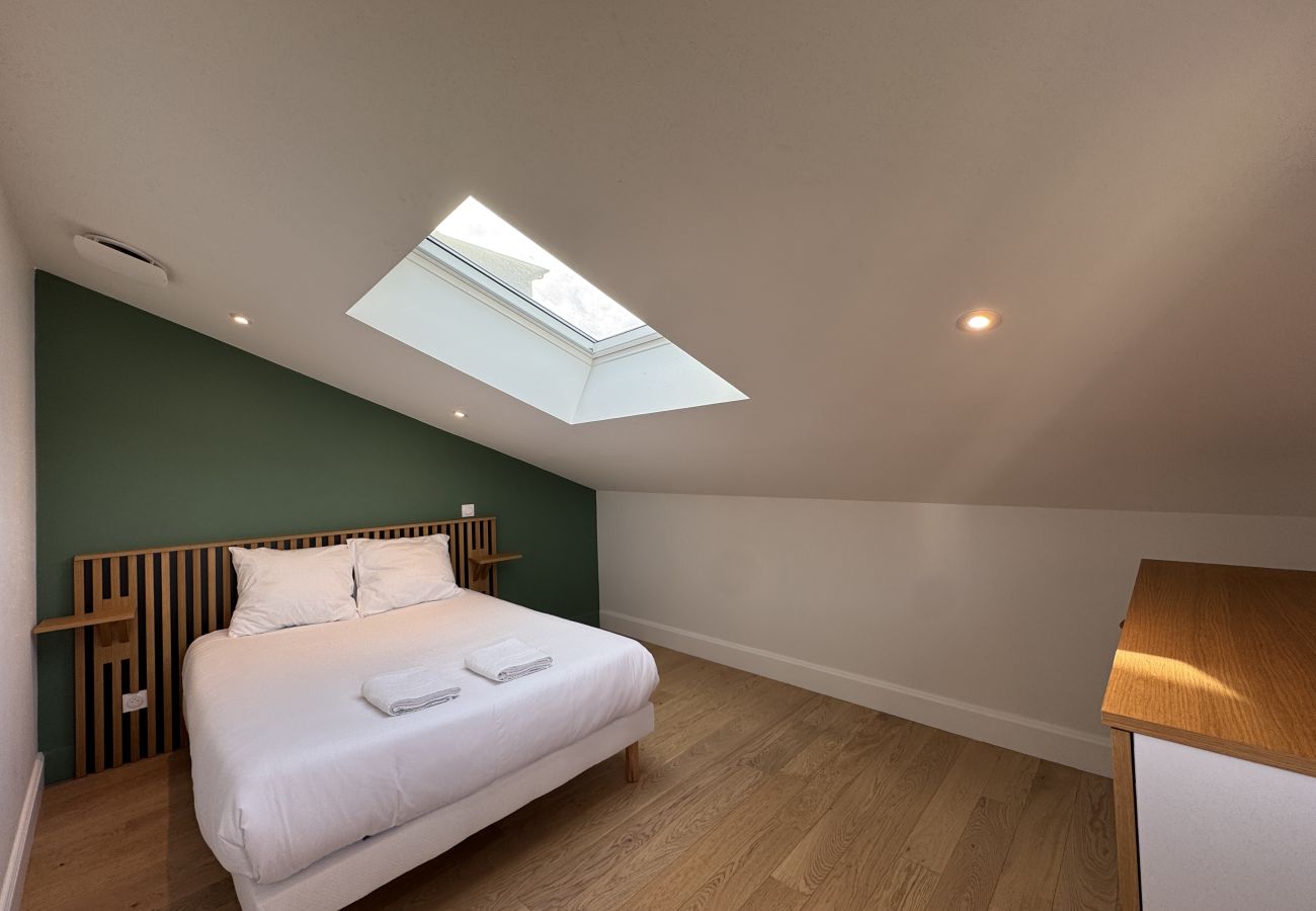 Apartment in Le Mans - Le Corner - Hyper Centre - Terrasse - 8 pers