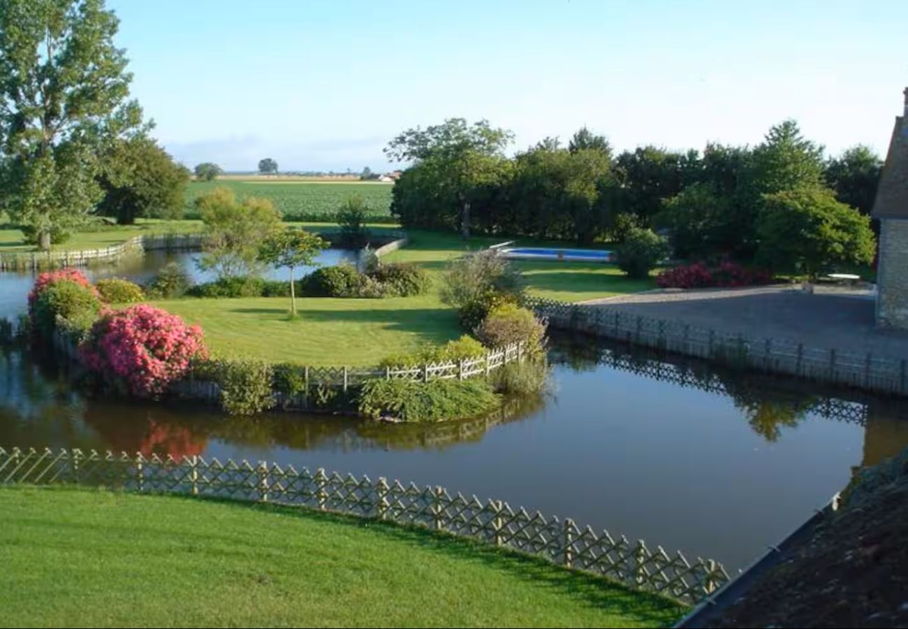 Cottage in Congé-sur-Orne - Gîte de Coq-Fresne - 30 pers. - piscine/dancing