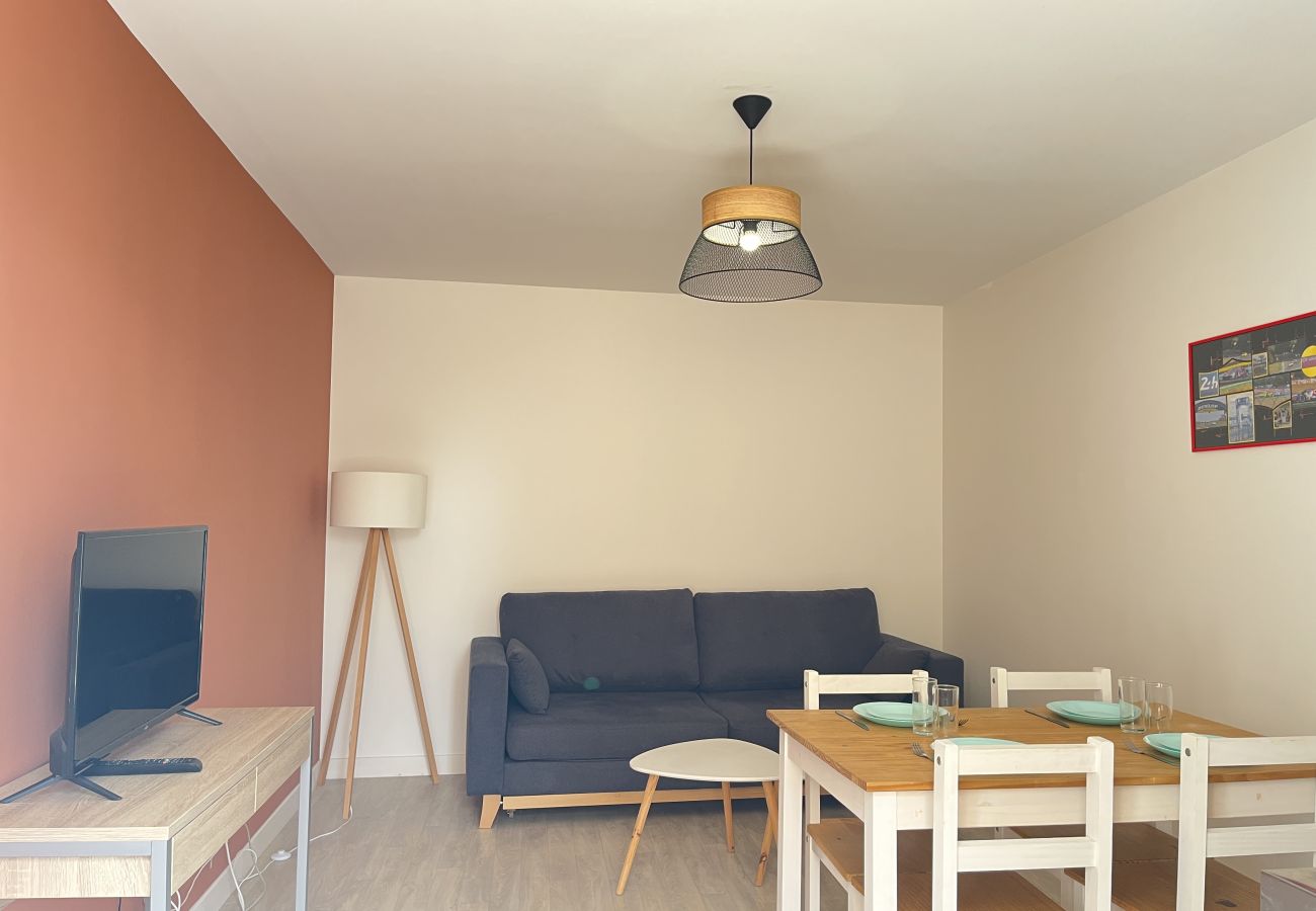 Apartment in Ballon - Les 24h du Mans - Ballon-Saint-Mars