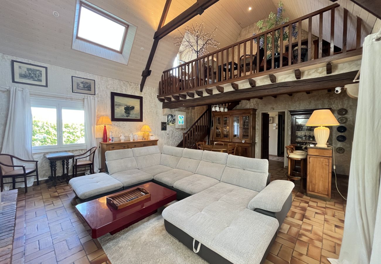 Villa in Roézé-sur-Sarthe - Le Pré de la Mare - Maison familiale avec piscine