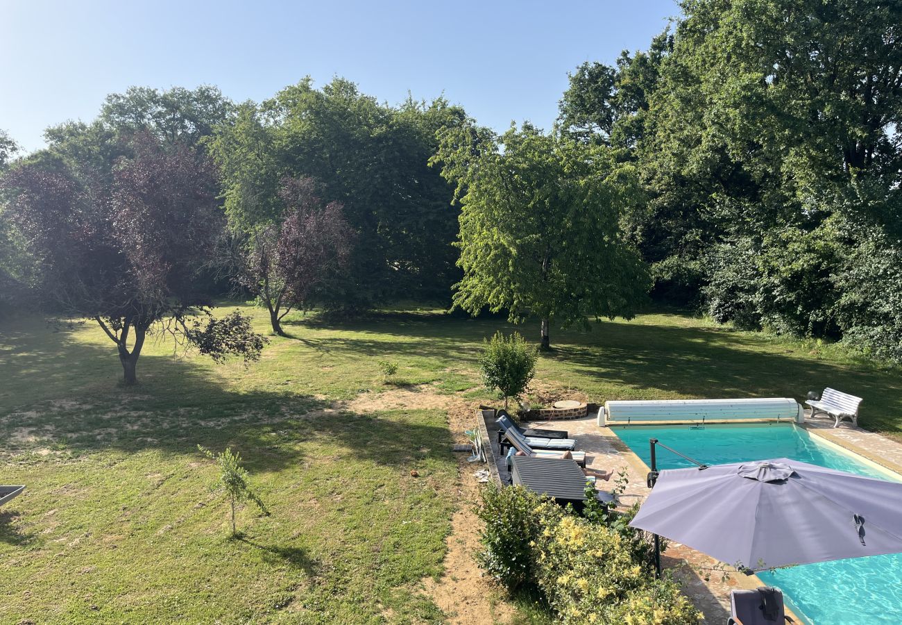 Villa in Roézé-sur-Sarthe - Le Pré de la Mare - Maison familiale avec piscine
