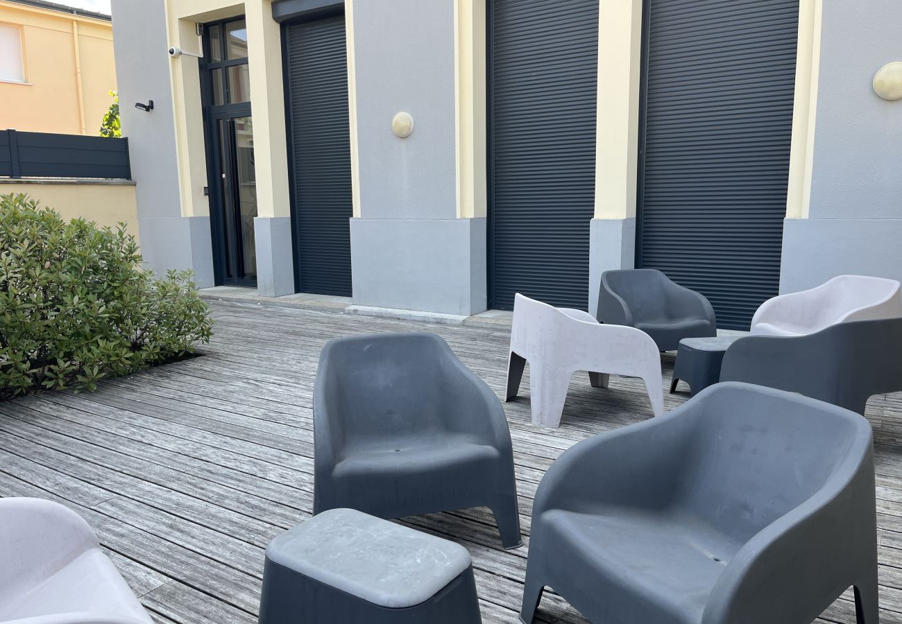 Studio in Le Mans - L'Arbre - apt 3 - studio - parking sur réservation