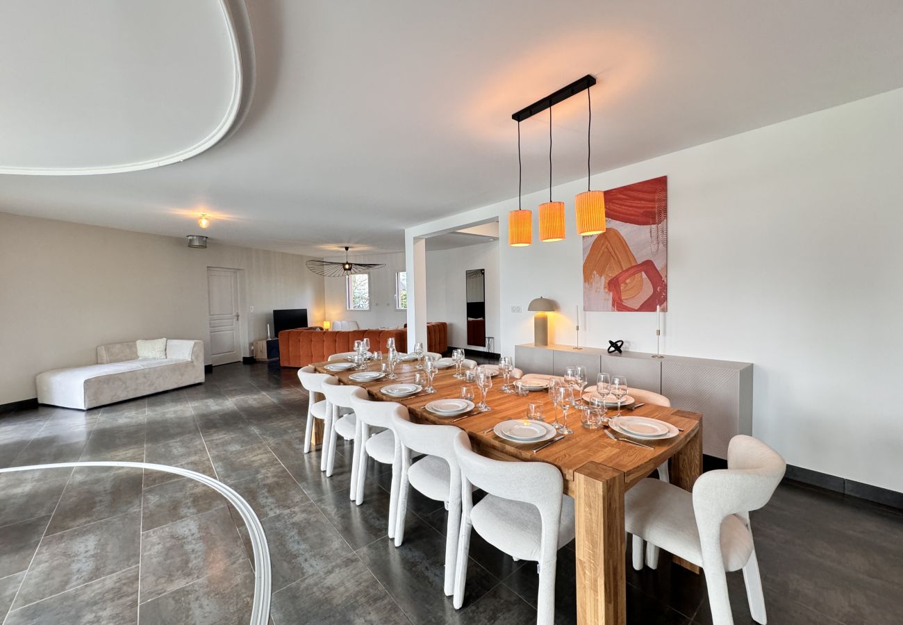 Salón luminoso.