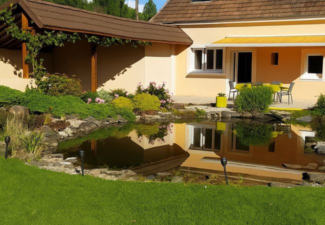 Casa en Le Mans - Villa Isaac - Piscine naturelle - Proche Boulerie