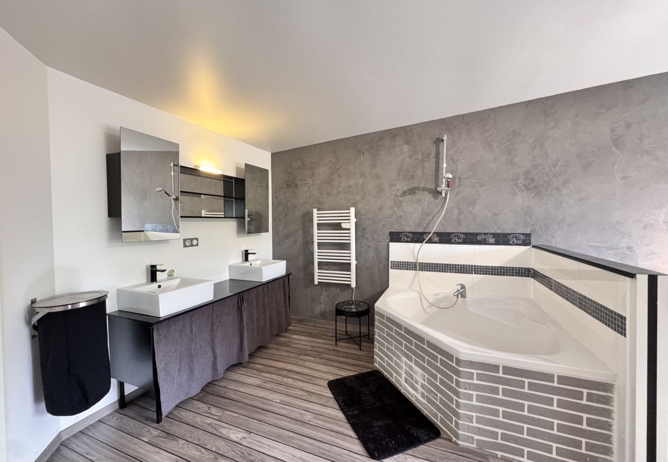 Baño en el dormitorio.