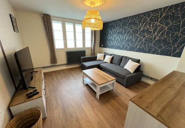 Apartamento en Le Mans - Le Fleury Chic - Centre - Tramway - 5 pers Apartamento en Le Mans - Le Fleury Chic - Centre - Tramway - 5 pers