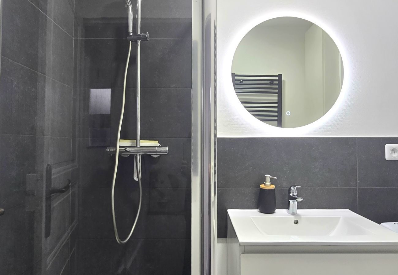 Apartamento en Le Mans - Le Sienna - duplex dans quartier animé du Mans