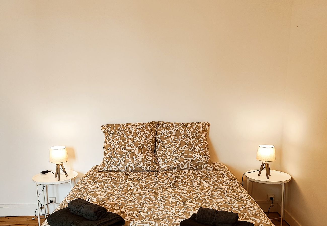 Chambre, serviettes, draps 