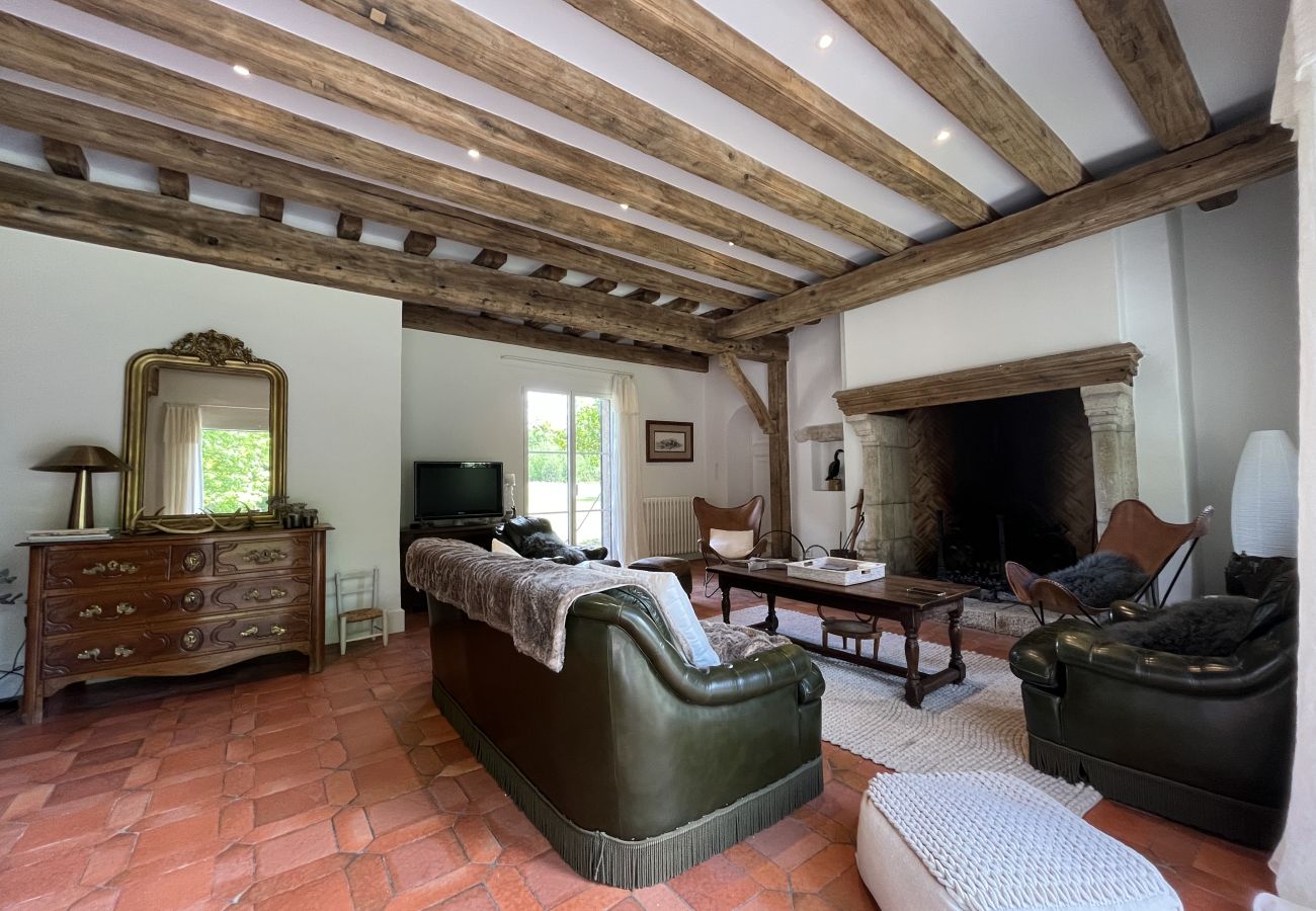 Salon, ancien, cheminée