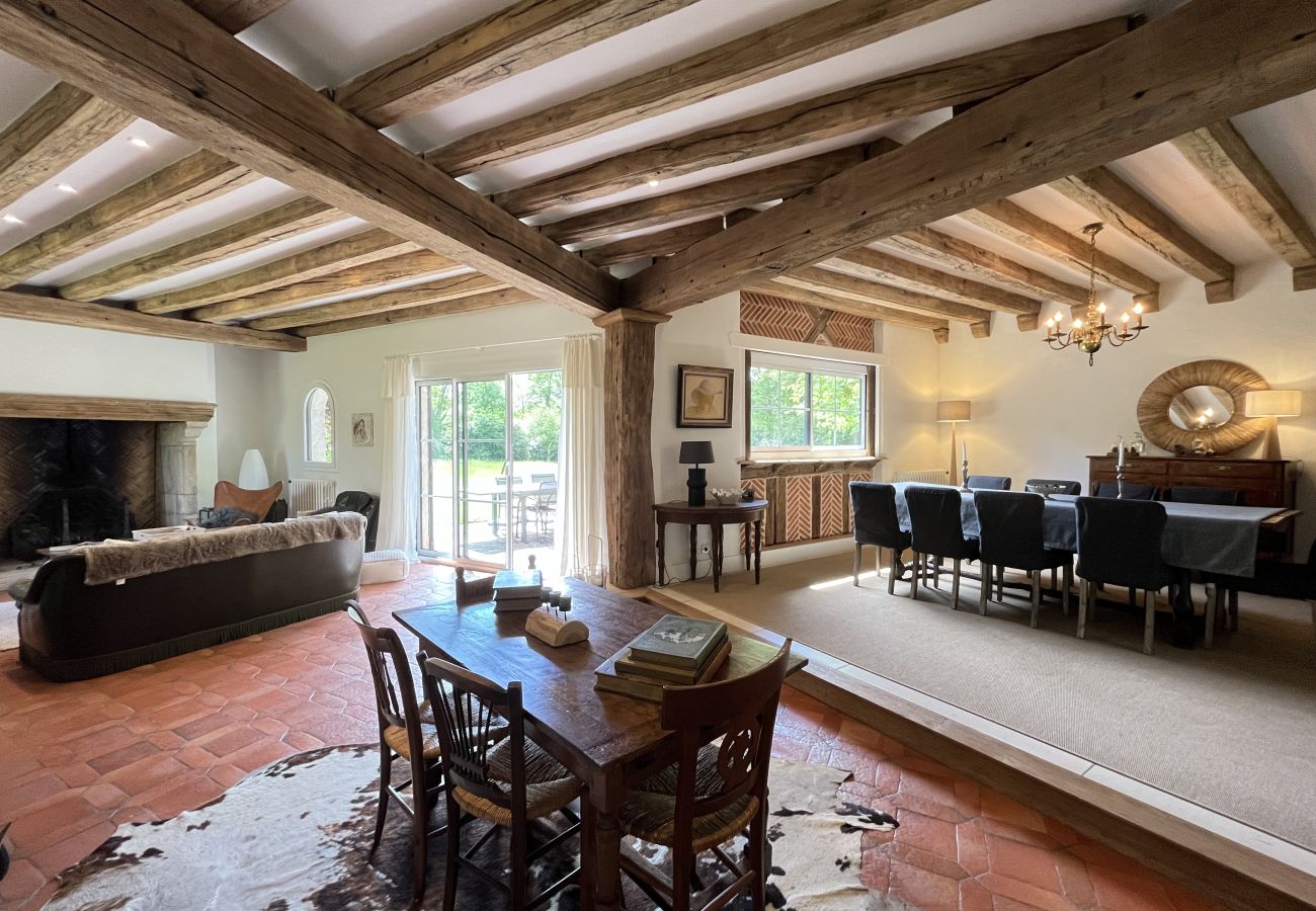 Pièce de vie, salon, salle à manger