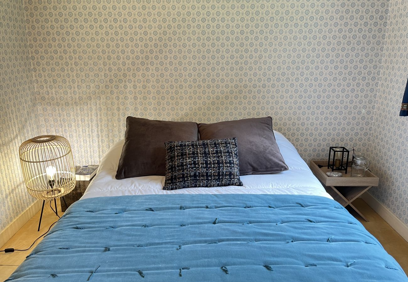 Chambre, lit double