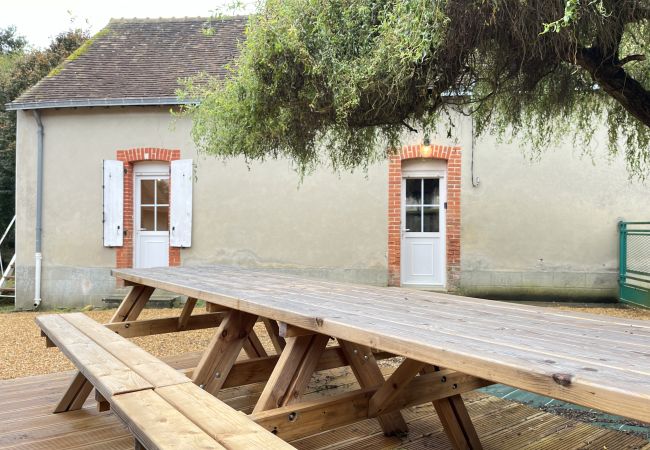 Maison à Yvré-l´Evêque - L'Équestre - Pôle Européen du Cheval - Parking Maison à Yvré-l´Evêque - L'Équestre - Pôle Européen du Cheval - Parking