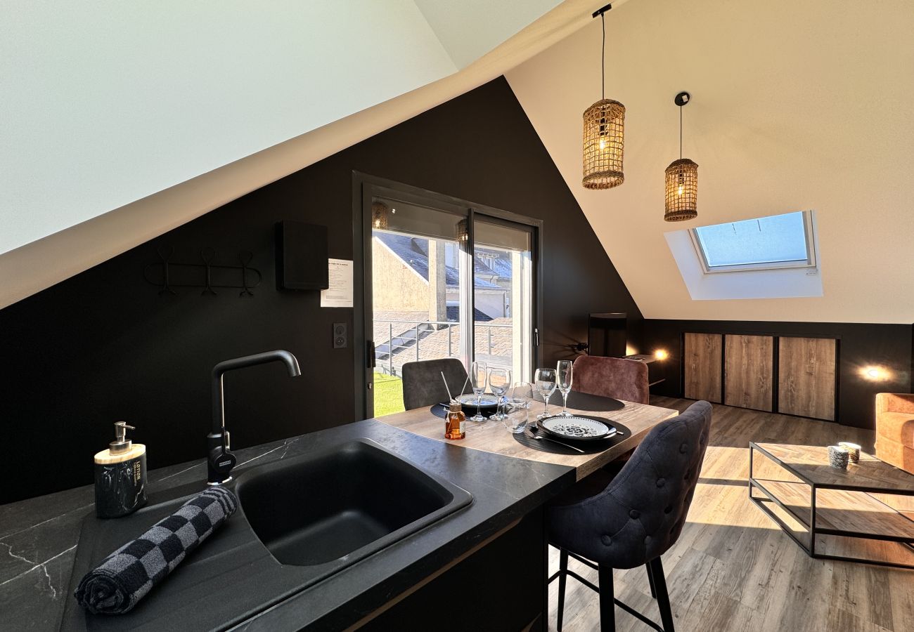 Studio à Le Mans - Une nuit sous les étoiles - Jacuzzi - Vieux Mans -