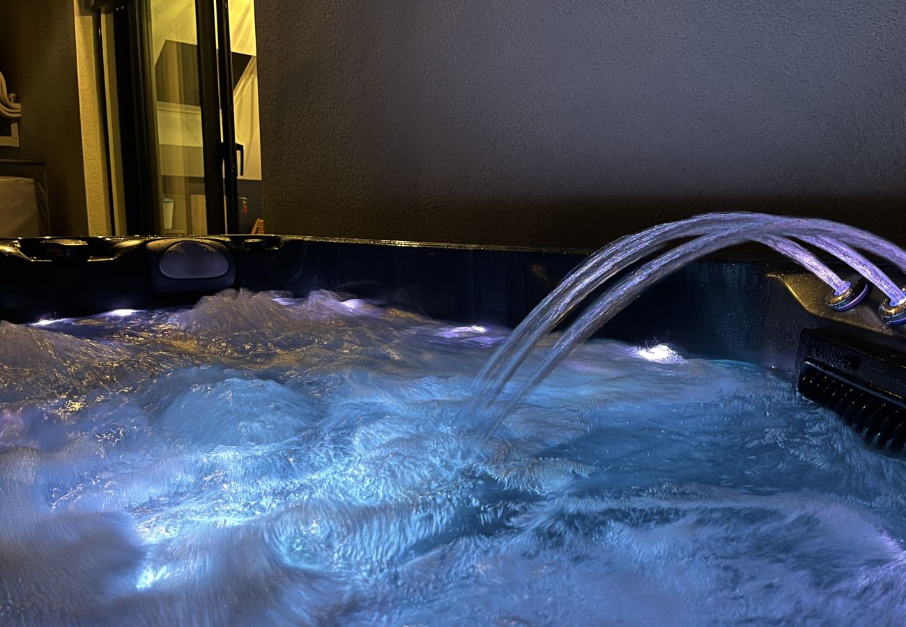 Studio à Le Mans - Une nuit sous les étoiles - Jacuzzi - Vieux Mans -