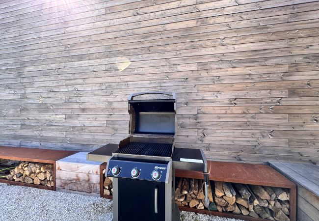 Maison mitoyenne à Le Mans - Le Charme - Jardin - Pétanque - Parking - 6p Maison mitoyenne à Le Mans - Le Charme - Jardin - Pétanque - Parking - 6p