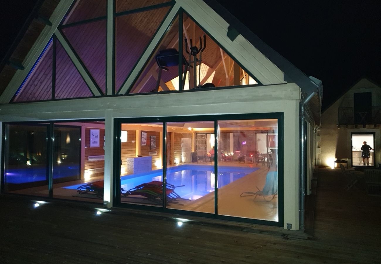 Villa à La Chartre-sur-le-Loir - La Fontaine - Détente -Piscine Jacuzzi -12P