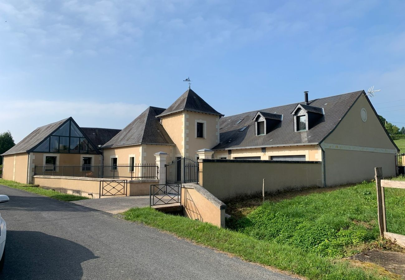 Villa à La Chartre-sur-le-Loir - La Fontaine - Détente -Piscine Jacuzzi -12P